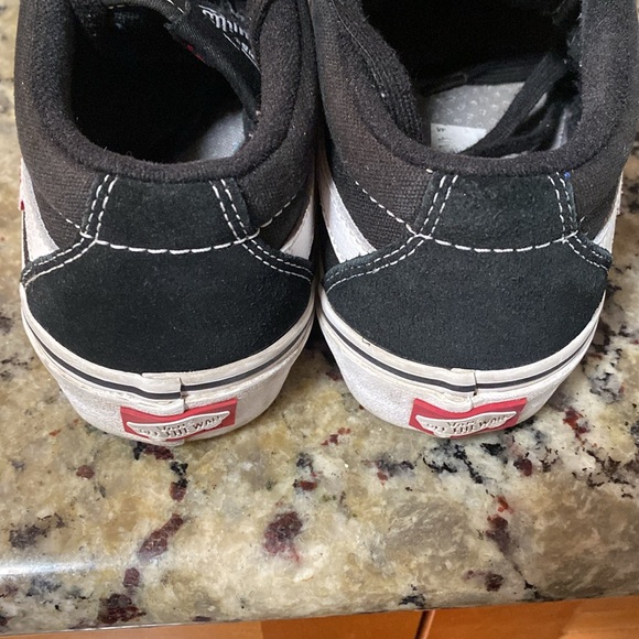 Black Vans skate shoe. Trujillo Pro style. - Picture 4 of 6